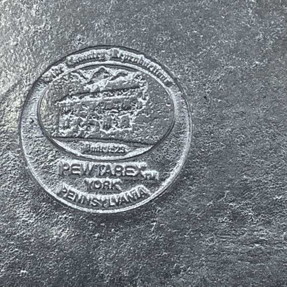 Vintage Pewtarex Pittsburgh Pennsylvania Pewter Bread Tray - Picture 3 of 4